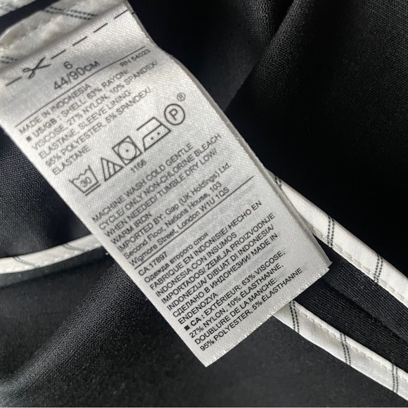 NWOT Banana Republic Lim Ponte Scho Black Stretch Blazer Size 6 - Picture 6 of 6